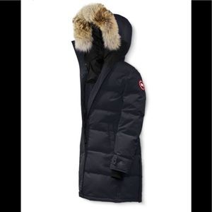 New! Canada Goose thigh-length Shelburne Parka